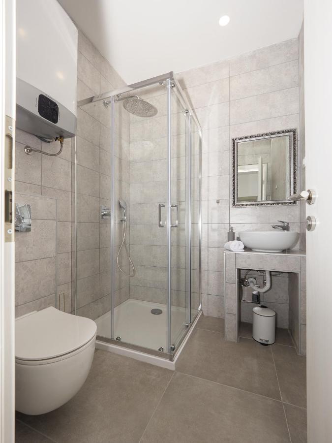 Arena Delight Studio Apartments Пула Экстерьер фото
